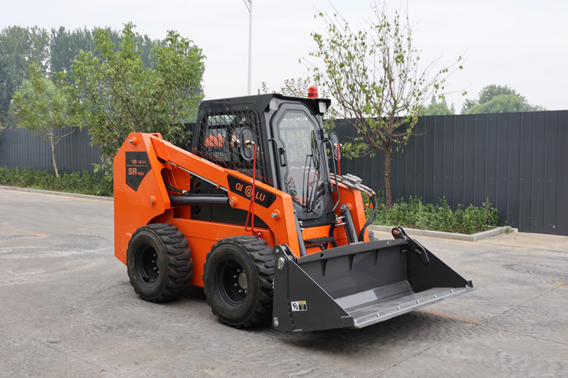 Мини-погрузчик Qilu QL-1550