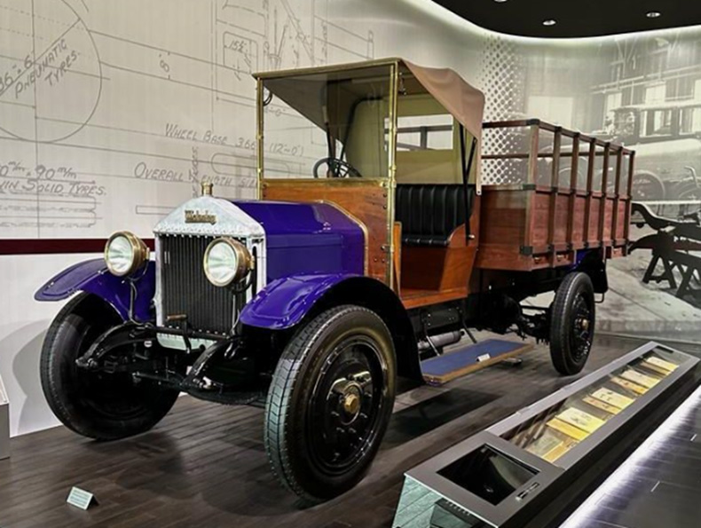 Автофургон А-9 Wolseley